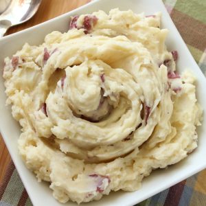 Country Whipped Mashed Potatoes